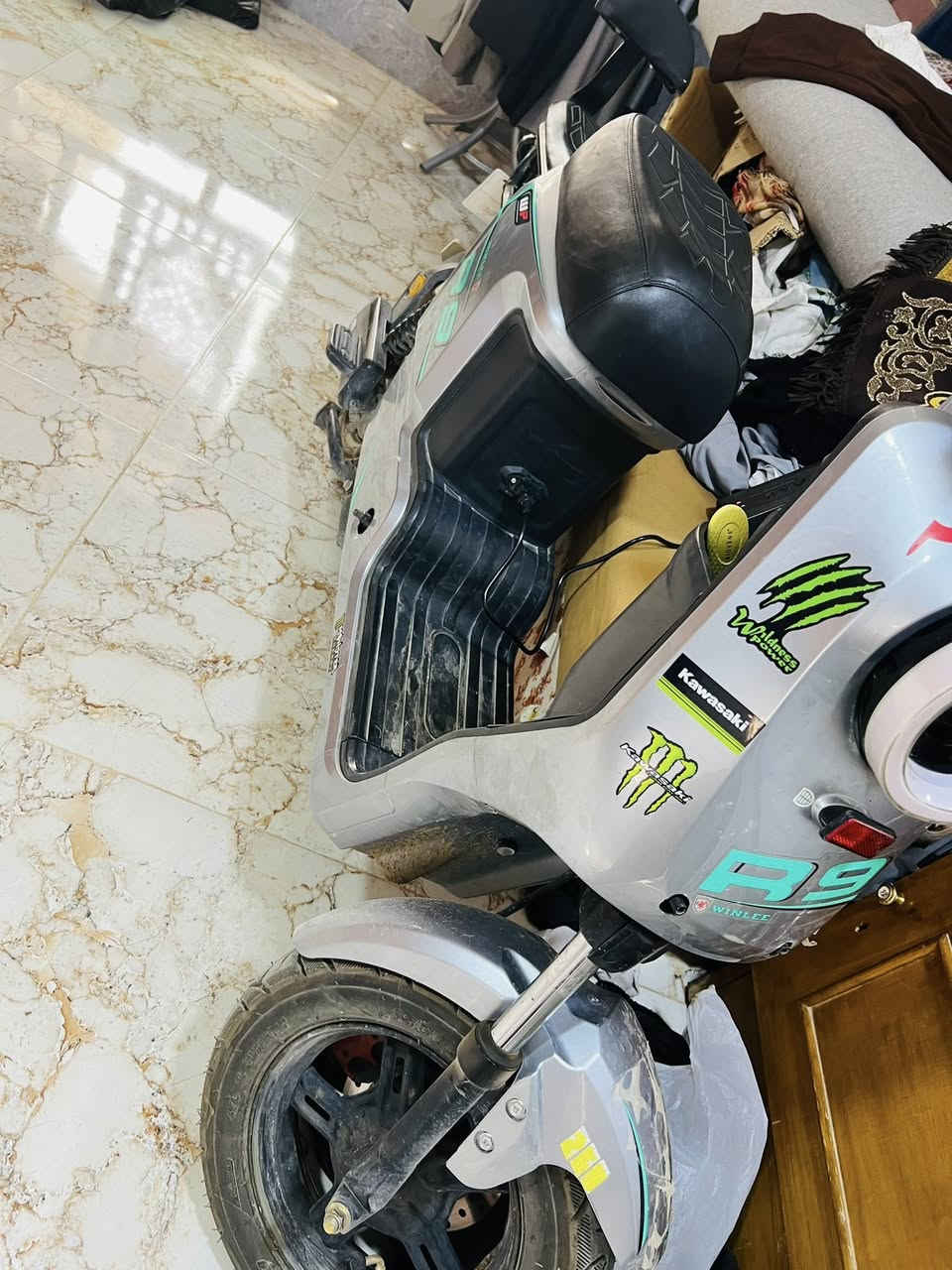 السلام عليكم موطور شحن للبيع R9 سرعه 99  خمس بطاريات دبل شرط الفحص لايت عالي ناصي نضام بك دبل إشاره ستاند مبايل انطي شرط الفحص الموطور كفاله السعر اكتب رقم 1 يصلك السعر


**إذا كنت صاحب هذا الإعلان وتريد حذفه لأي سبب، رجاءا أرسل رسالة إلى الدعم الفني**