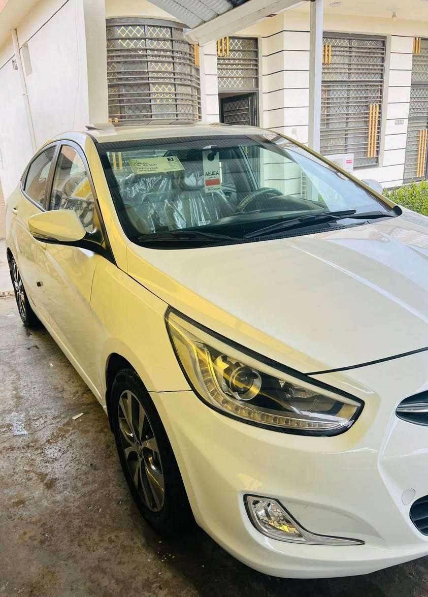 اكسنت موديل 16 مكفوله شرط سونار سياره جديده فول مواصفات محرك 1600 سياره جديده حيل مال جناي  ماذب عليهه ربع السعر 115  وبيه مجال المكان كربلاء *********** اتصال /***********
