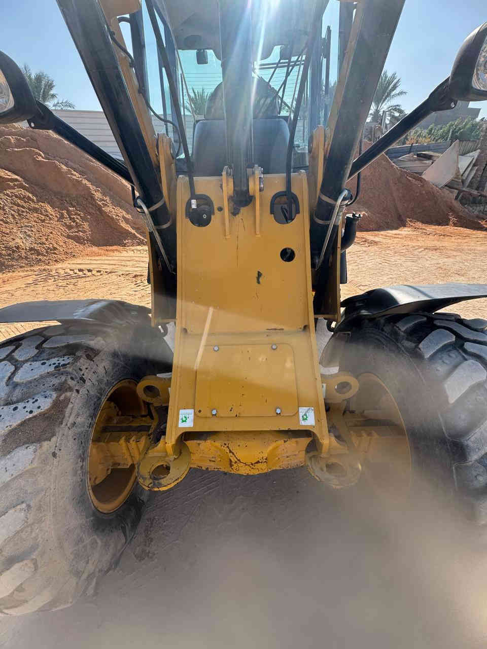 السلام عليكم
للبيع شفل كتر بلر حجم 907 
وارد المانيا دخول جديد 
رقم سليمانيه جديد 
شفل جاهز مكفول 
مكان بغداد 
الاستفسار الاتصال

‭0786 412 6679‬
