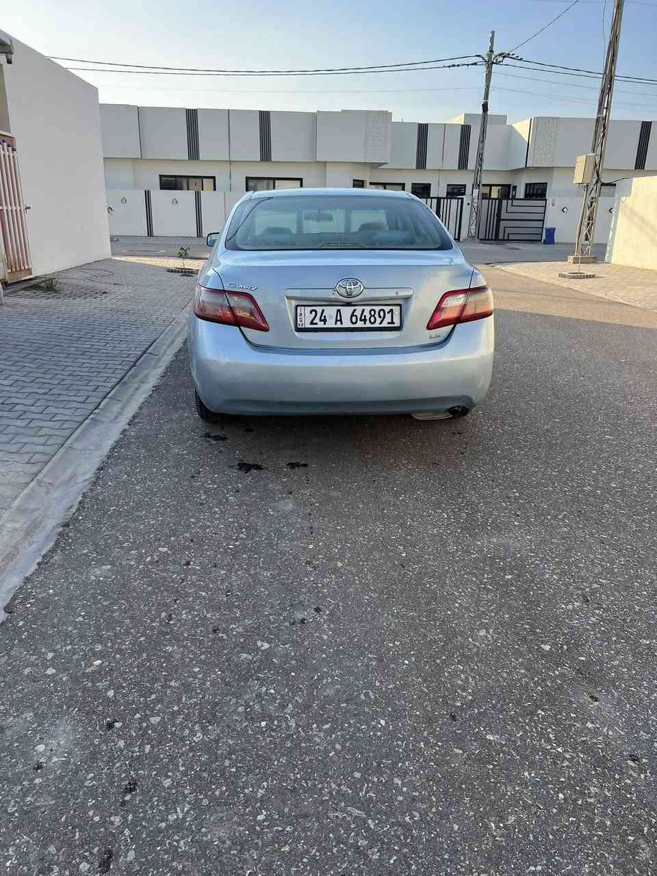 السلام عليكم
كامري مديل 2009 وارد أمريكي 

السياره كلين كفاله عامه من الضربه والصبغ والتبديل 

السياره على وضع الشركه 

كير محرك جديد محرك 4 اسلندر 2400 

تخم تاير جديد حداديه جديده تبريد ثلج ❄️

المواصفات نص كشن كهرباء 

مكان السياره النجف السعر 100 وبيه مجال قليل 

الاستفسار اكثر الاتصال على الرقم ***********
