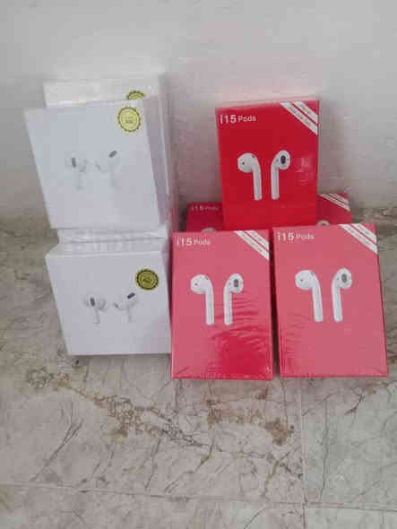 السلام عليكم عندي كيبلات للبيع مشكل ايفون وكالكسي وتايبسي 81كيبل سعرهن 60الف و10 اجهزه صرصوربالباكيت وايربود 17قطعه  الي يريدهن يتصل عالرقم اويدخل خاص البيع
***********
العنوان البياع منطقه الري قرب فلكه الشباب
