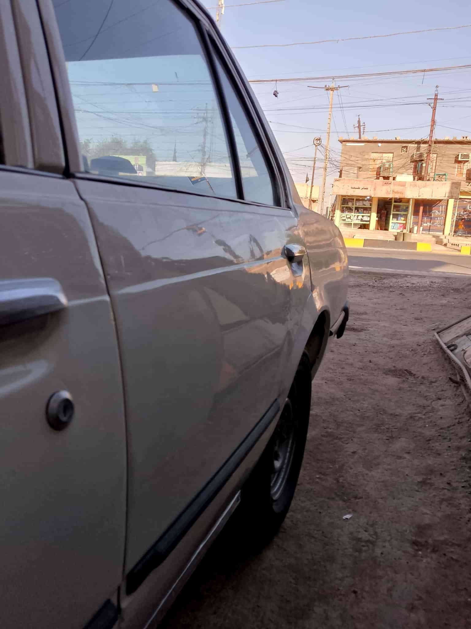 السلام عليكم للبيع كرونا موديل 1980  محرك وكير واكسن كلش نضيفات كهربائيات كلها شغالة تخم تاير مصبوغة احزام بسمي رقم بغداد الجديد السعر ٣٢ هاتف ***********
