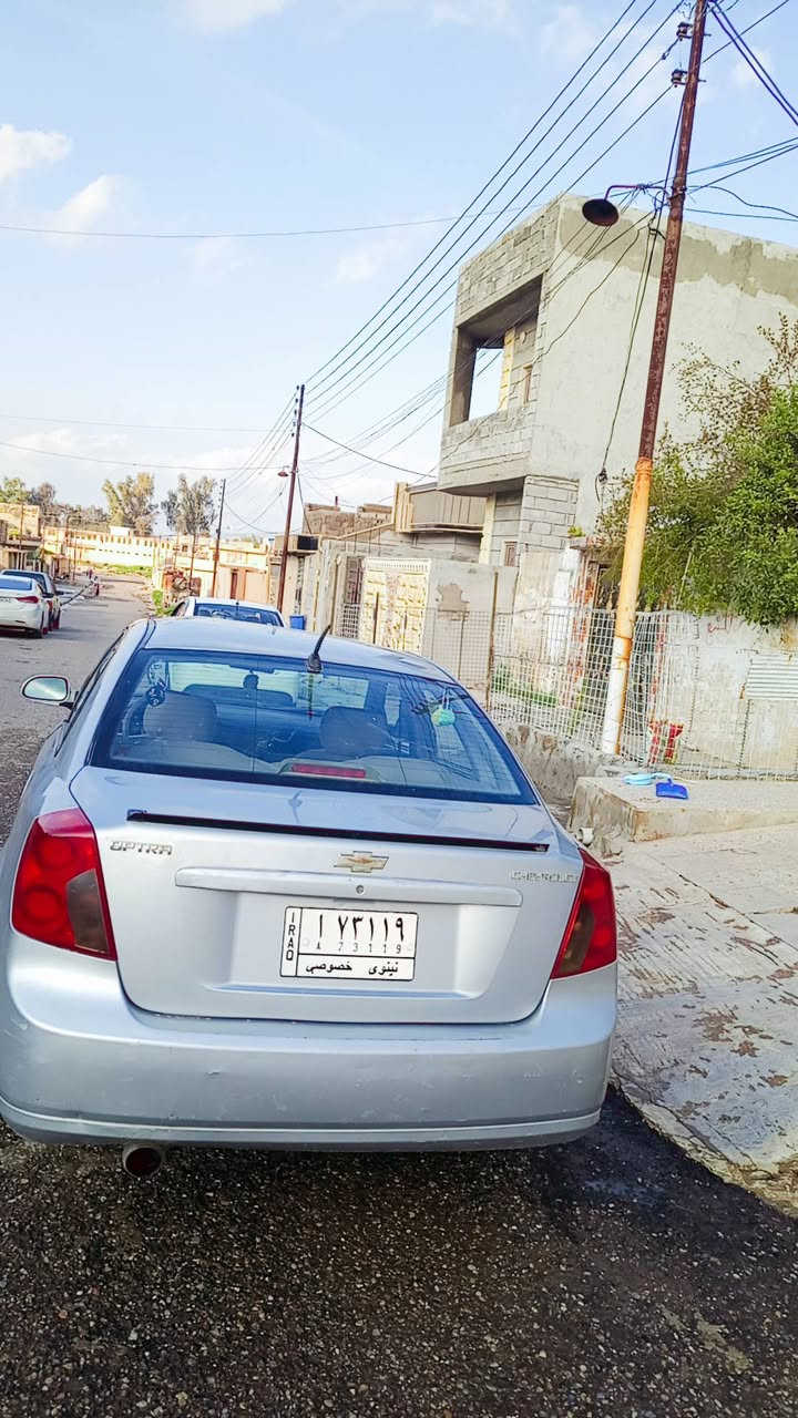 السلام عليكم اوبترا موديل 2004
بيها بابين  مبدل  والسكف شبر تعديل عل بارد   السعر 54 ورقه
وبيه مجال مكاني جنوب الموصل حمام العليل  مبايل ***********
