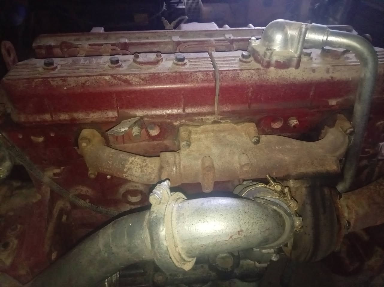 مولد افيكو 175كيفي المحرك عاطل يزوع دهن ***********
