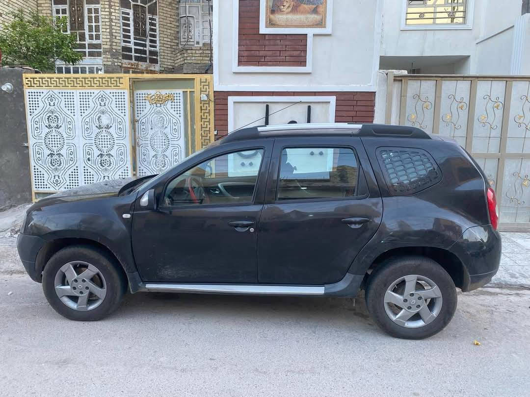 رينو داتسر موديل 13 استخدام شخصي. كير محرك جيد جدا صدر امامي وخلفي جديد اطارات جديد  بطارية جديدة ادامة كاملة دهن كير جديد .جامة امامية جديدة راديتر ماء جديد ,/ محرك حجم 2000
ماشية 112 تبريد شغال كهربائيات شغالة جام ٤كهرباء اضرارها فقط صبع ربع بنيد وبيها طخات بالهلالات خلفية. السعر 70 ورقة...  .رقم بغداد   جديد ...للاستفسار *********** ابو مصطفى.بغداد البلديات
