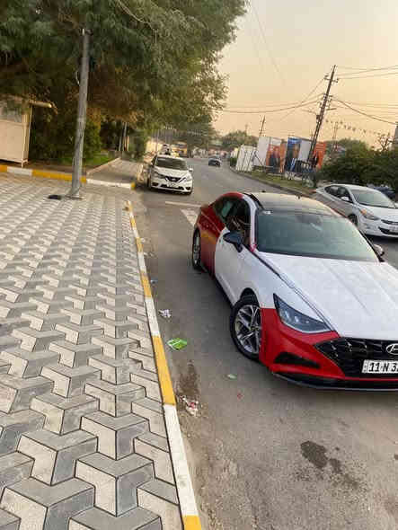 سلام عليكم سوناته 2021 مكينه 2500 سياره فول ١/١  سياره رقم بغداد باسمي رادارات تشغيل عن بعد كشنات كهرباء تدفئه تبريد شاشه سبع ألوان ماشيه 53 سياره حادثها مال امريكا جاملغ وهنا بالعراق صار بيها صبغ تگمتين وجاملغ وباب نفسه مال حادث بدون دواخل صورها مال صبغ بالمنشور شرط تحويل سياره جاهزه من كولشي شراي يتصل غير متواجد ع الفيس 
السعر 138 قفل 
***********
