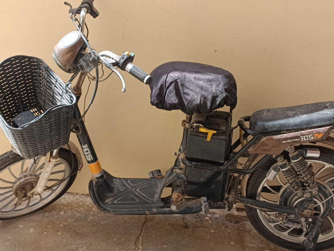 تخومه 10مقاعد كلهن مروني 350 وزيتوني 450 ورصاصي 75 نهايته 10مقاعد مهد جديد هزاز 50نهايته  ماطور شحن 40 ابيعلك فحم و ناركيله جهازه 15 وغسالة  40 موبيلات نوكيا صورصر  15 واحد


**إذا كنت صاحب هذا الإعلان وتريد حذفه لأي سبب، رجاءا أرسل رسالة إلى الدعم الفني**