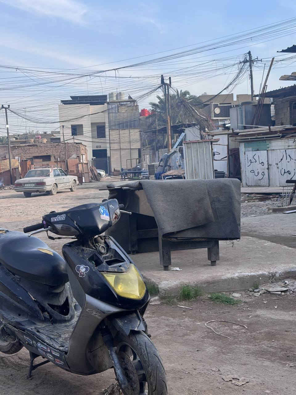 السلام عليكم دراجه سكنس نثيه كوم حديد 175وبي مجال ***********
