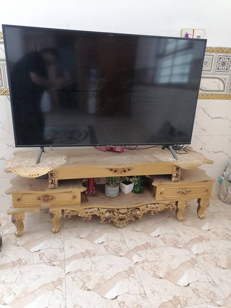 غراض بيت للبيع الشراي يتصل ***********
***********

