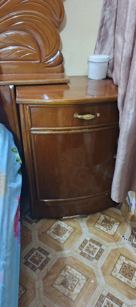 سلام عليكم غرفة نوم 6بيبان صاج داخل وخارج السعر 750 بغداد الغزالية شارع مركز


**إذا كنت صاحب هذا الإعلان وتريد حذفه لأي سبب، رجاءا أرسل رسالة إلى الدعم الفني**