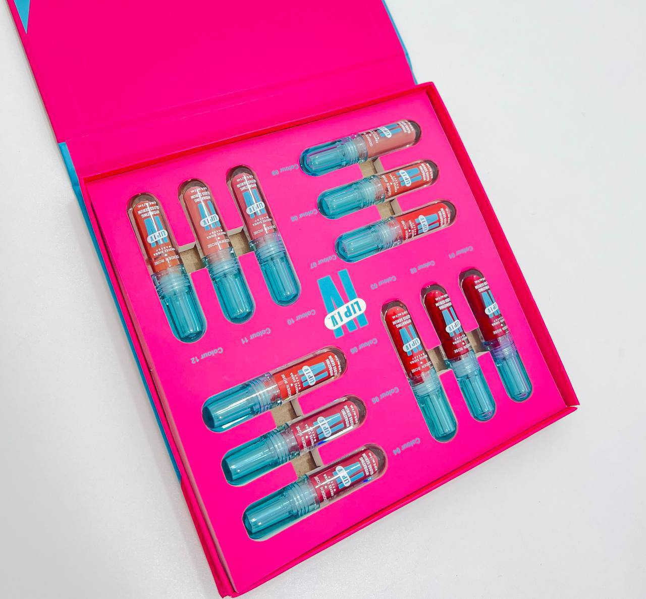 الترند الجديد 🥹💅  ارواج مات كولدن روز من ان واي اكس NYX ابداع جمال 🫦 حمر مات لب اي في
Lip IV Hydrating Gloss Stain Lip Gloss
 مصنوع من مزيج مرطب من المغنيسيوم وفيتامين B12 وماء جوز الهند، يترك هذا الغلوس الشفاه رطبة بشكل مكثف مع إحساس منعش. معزز بصبغات خفيفة الوزن ولكن غنية، يمكن بناء هذه التركيبة للحصول على لون خفيف على الشفاه إلى مظهر لامع مبلل بشكل مكثف يبدو دائمًا متجانسًا وطبيعيًا. المنتج امن ونباتي 💯


**إذا كنت صاحب هذا الإعلان وتريد حذفه لأي سبب، رجاءا أرسل رسالة إلى الدعم الفني**