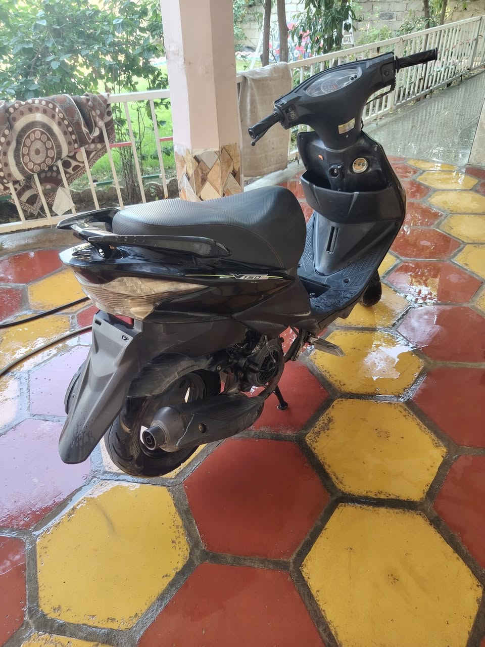 دراجة للبيع
الدراجه نضيفه تحتاج الى تجفيت محرك
السعر 300
للتواصل الاتصال على الرقم
***********
