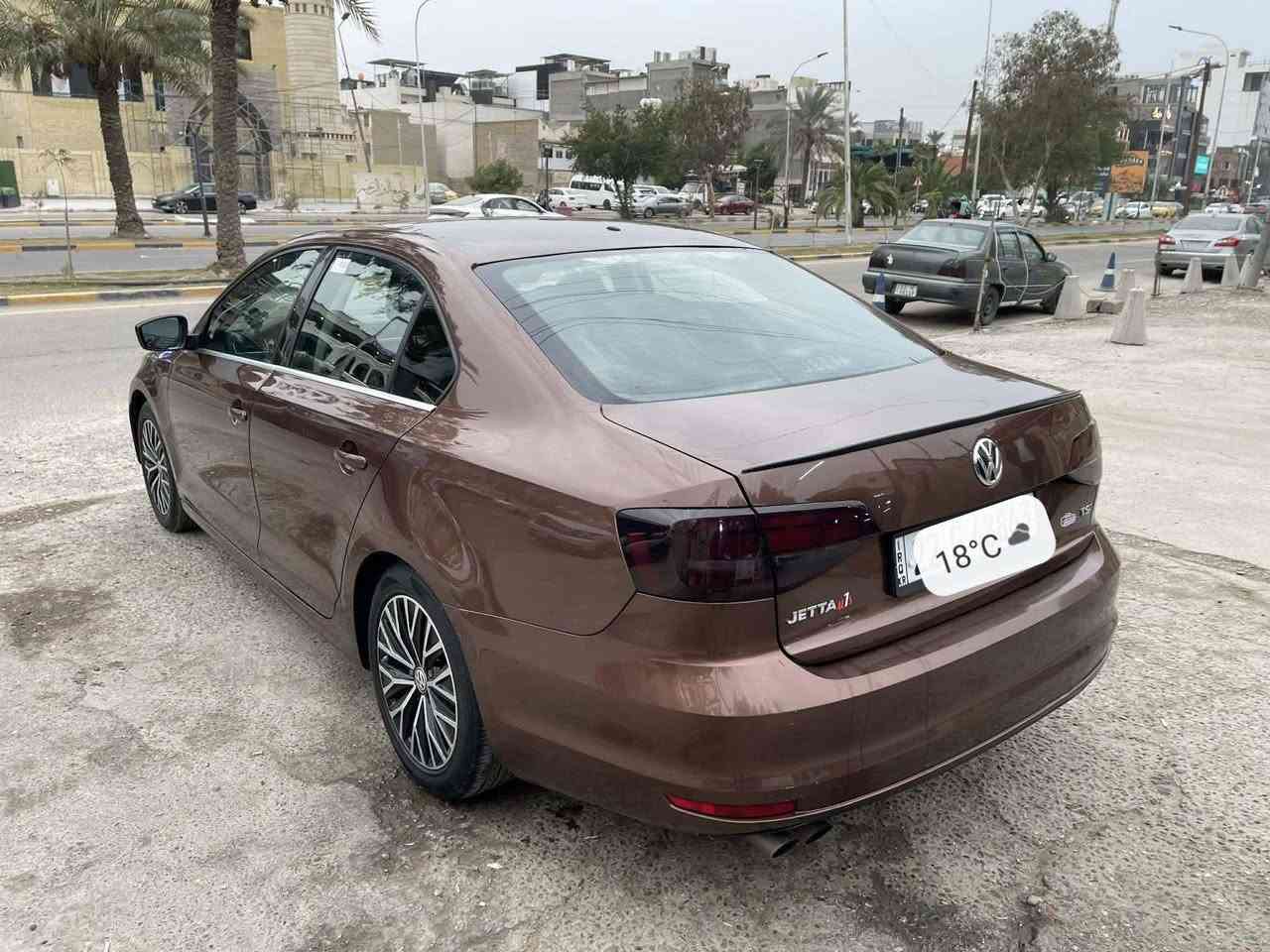 🚘 للبيع فولكسفاغن جيتا 2017
جيتا موديل 2017 بمحرك 1400 توربو اقتصادي وقوي، استخدام شخصي ونظيفة جداً، جاهزة للاستخدام بدون أي مصاريف.
🎨 اللون: قهوائي (جوزي)
📍 الموقع: بغداد – اليرموك
📄 الرقم: أربيل باسمي
🔧 الحالة الفنية:
المحرك ممتاز
القير أوتوماتيك ناعم
حرارة وتبريد طبيعي
السيارة تمشي بسلاسة
⭐ المواصفات:
تكييف قوي ❄️
شاشة + بلوتوث
مثبت سرعة
تحكم من المقود
وسائد هوائية
نظام ECO لتوفير الوقود
💰 السعر: 129 ورقة
📞 رقم الهاتف: ***********
❗ للجادين فقط
