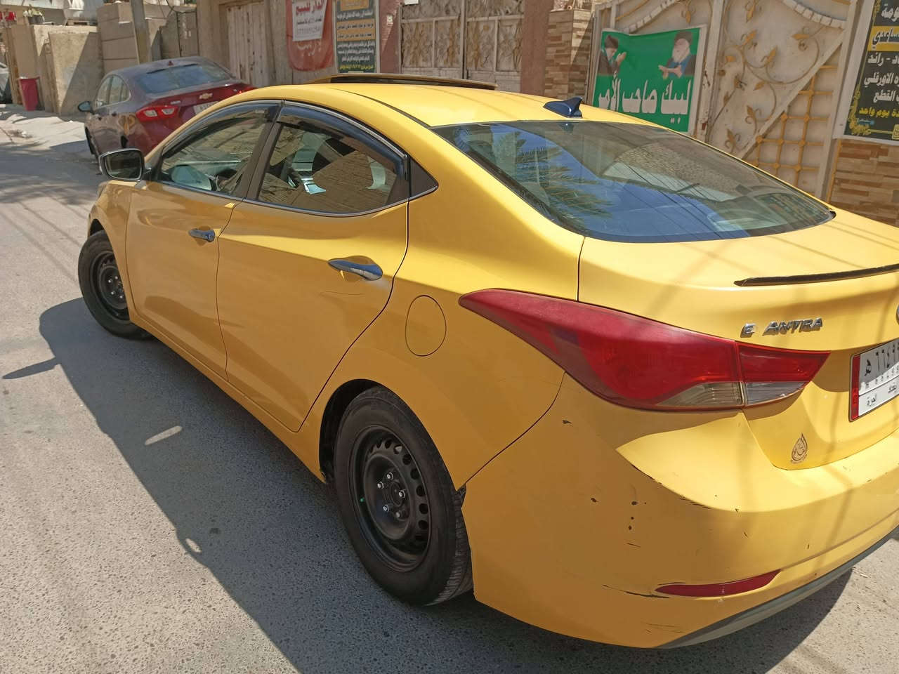 سلام عليكم 2016 فول مواصفات وارد امريكي حادث خفيف بدون ايرباك بدون شواصي ولخود محرك ما مفتوح سيارمكفوله بغداد بسمي سياره ترايك وين تريد توكل صوره الحادث بل منشور 
للمعلومات اكثر اتصل على *********** واتساب 
سياره عوزهه بس بوليش وجام لايت 
جاهزه سياره من كلشي

