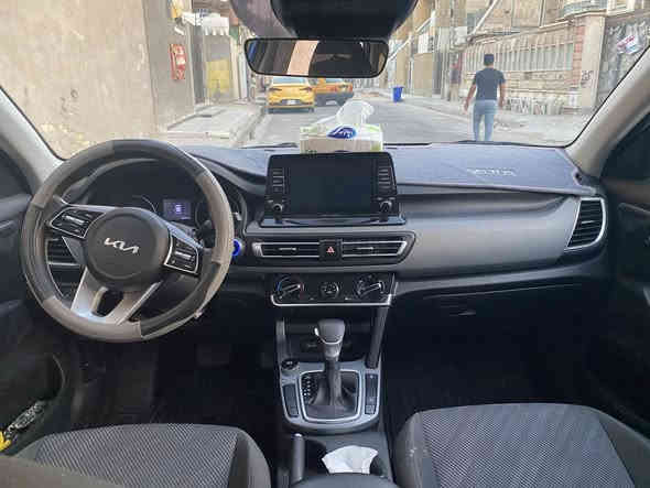 كية سيلتوس 2022 وارد امريكي
بدون صبغ بدون ايرباك ليبل واحد 
رقم بغداد الانكليزي الجديد
سنوية لحد ال 2029
مواصفات : LX
محرك 2000 دوش
بصمة تشغيل 
وتشغيل عن بعد
رادار امامي 
تتبع المسار
دفع رباعي 
شاشة كبيرة بلوتوث
كامرة خلفية دوارة
نضام الاوتو هولد(يطفة المحرك بالازدحام)
نضام ابل كار بلي
نضام اندرويد اوتو
تحكمات ستيرن جهتين
ماشية km71,000 وقابل للزيادة
سستم سماعات بلادي
٣ وضعيات قيادة
ضررها : دعامية وبارد بباب الصندوك وبارد بالباب الورة الصدر بسيط جداً بدون قطرة صبغ 
السعر (172$)  وبي مجال
***********
***********
