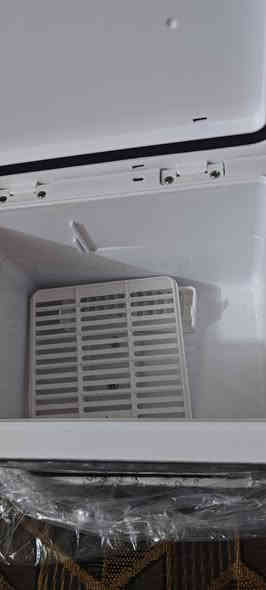 سلام عليكم مجمده حجم صغير تشتغل كيبر  عل تايبسي وعل جداحه مال سياره  وتستخدم السياره واستخدم كذالك البيت  35 معه توصيل  
*********** ادمن لا تقصر
