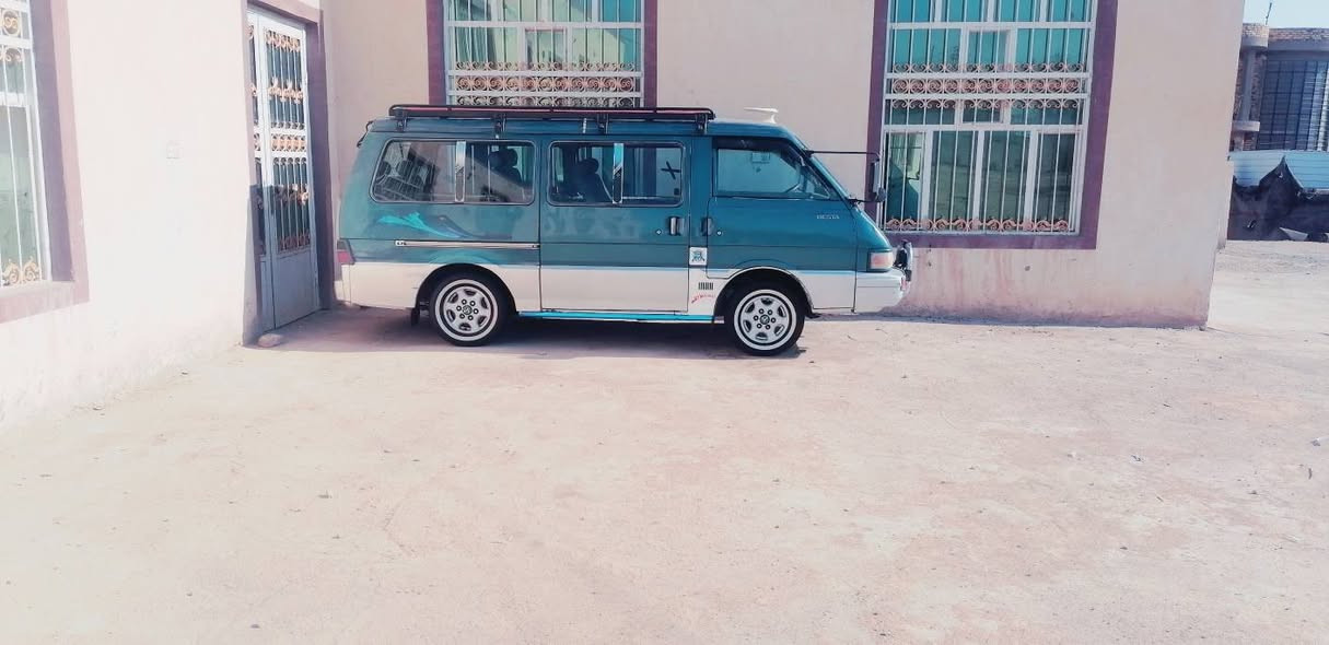 السلام عليكم كيه بستا اللبيع موديل /٩٥رقم بغداد انكليزي سنويه لغاية ٢٠٢٧شهر ٦ سياره مكفوله بلاديه كير مكينه اكسن تخم تاير سياره كفاله تريد مداور وكاله السعر٦٥وبيه مجال  العنوان حله قرب جامعة بابل ***********
