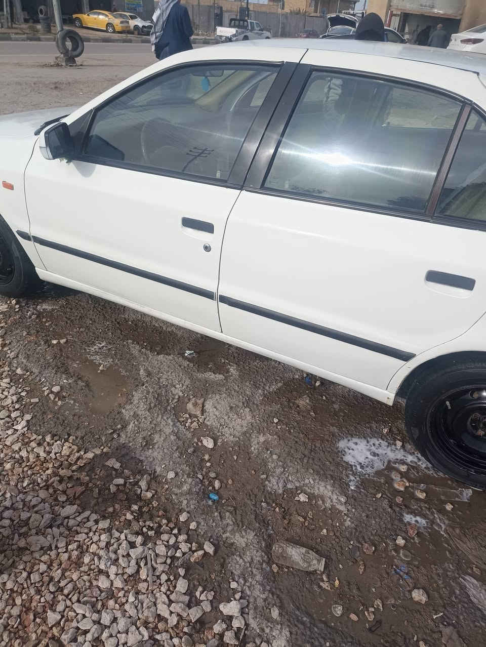 سلام عليكم سمند مديل 10 رقم قادسيه مشروع وطني سنويه ل27 مداور ثاني يوم اتريد وكاله محرك كير جدد حداديه جديده تخم تاير جديد كهربايات كله شغاله تبريد كامل عوزه بس غاز السعر 30 وبيه مجال عنوان نجف***********
