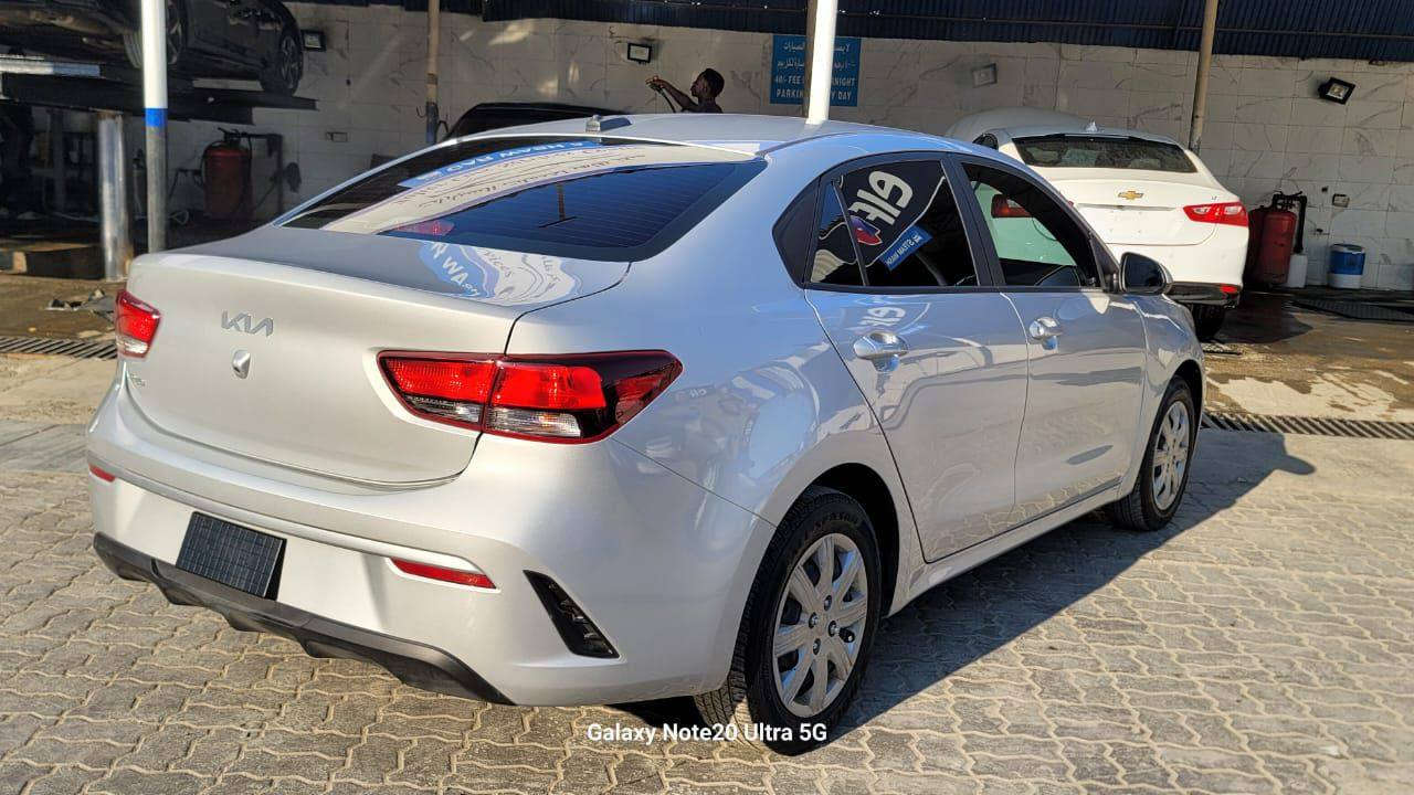 سلام عليكم كيا ريو للبيع مديل 2023
سياره جديده بمعنه الكلمه نضيفه كلش سبير منازل حادثه حلو مثل ماوضح بصور رقمه بصره معوقين النكليزي الجديد وكاله عامه   بيه ماشيه 40 الف 
مكينه 1600 سمارت دبل نوزل 8 نمر يعني طياره 
تخم تاير شركه جدد ويل 15 عادي 
سياره موجوده بكربلاء سعره 130 وبيه مجال بسيط
 بيع فقط 

***********
***********
ياسر الكناني
