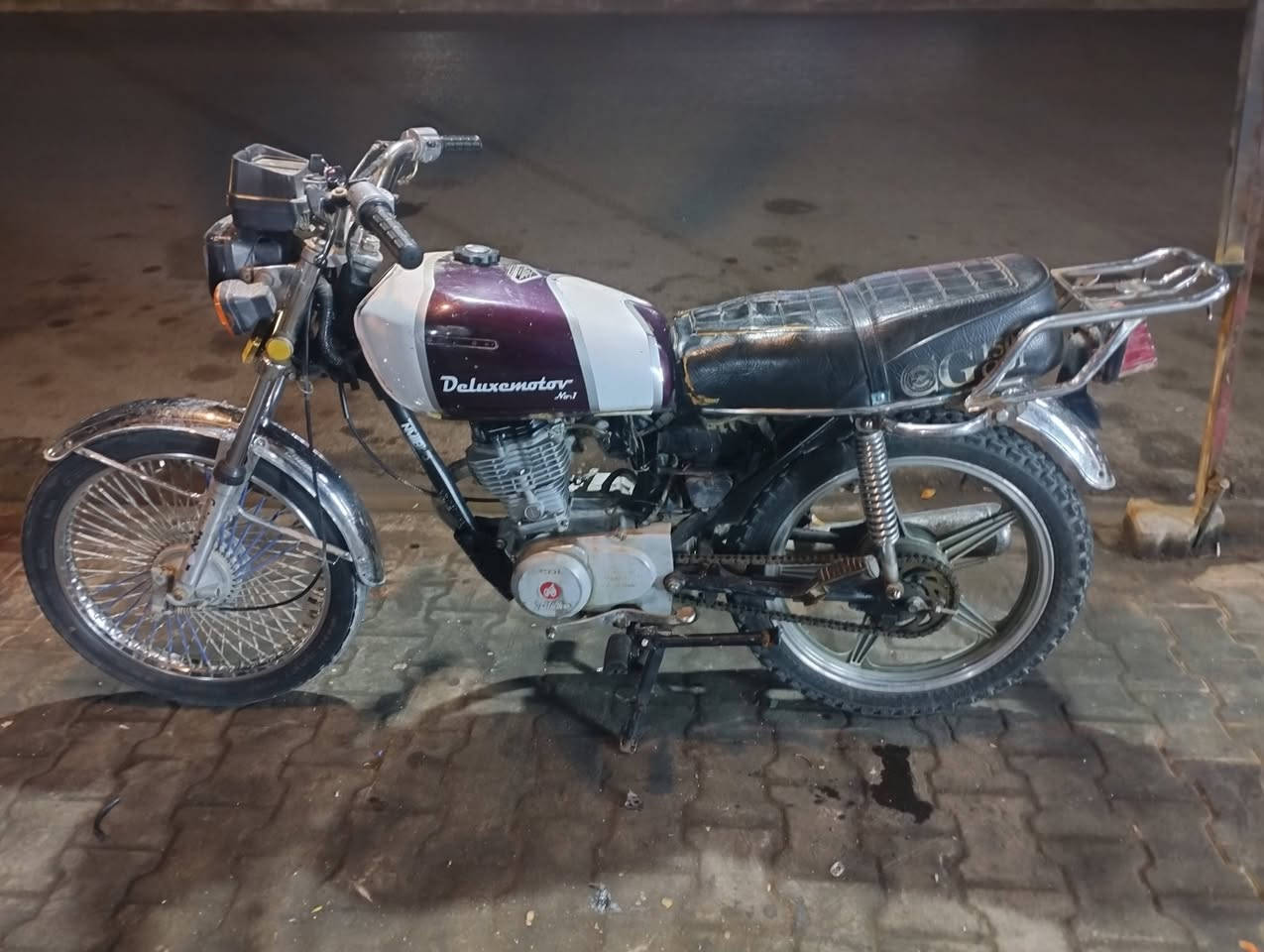 سلام عليكم للبيع يراني اي عيب مابي مالشغل دراجه موديل 18 لاصرف لابخار هندر واحد مكينه خرسه دراجه شغاله ومابيها وعيب  سعرها 225وبيها مجال قليل شراي خابر *********** شراي اتصل ما متواجد فيس
