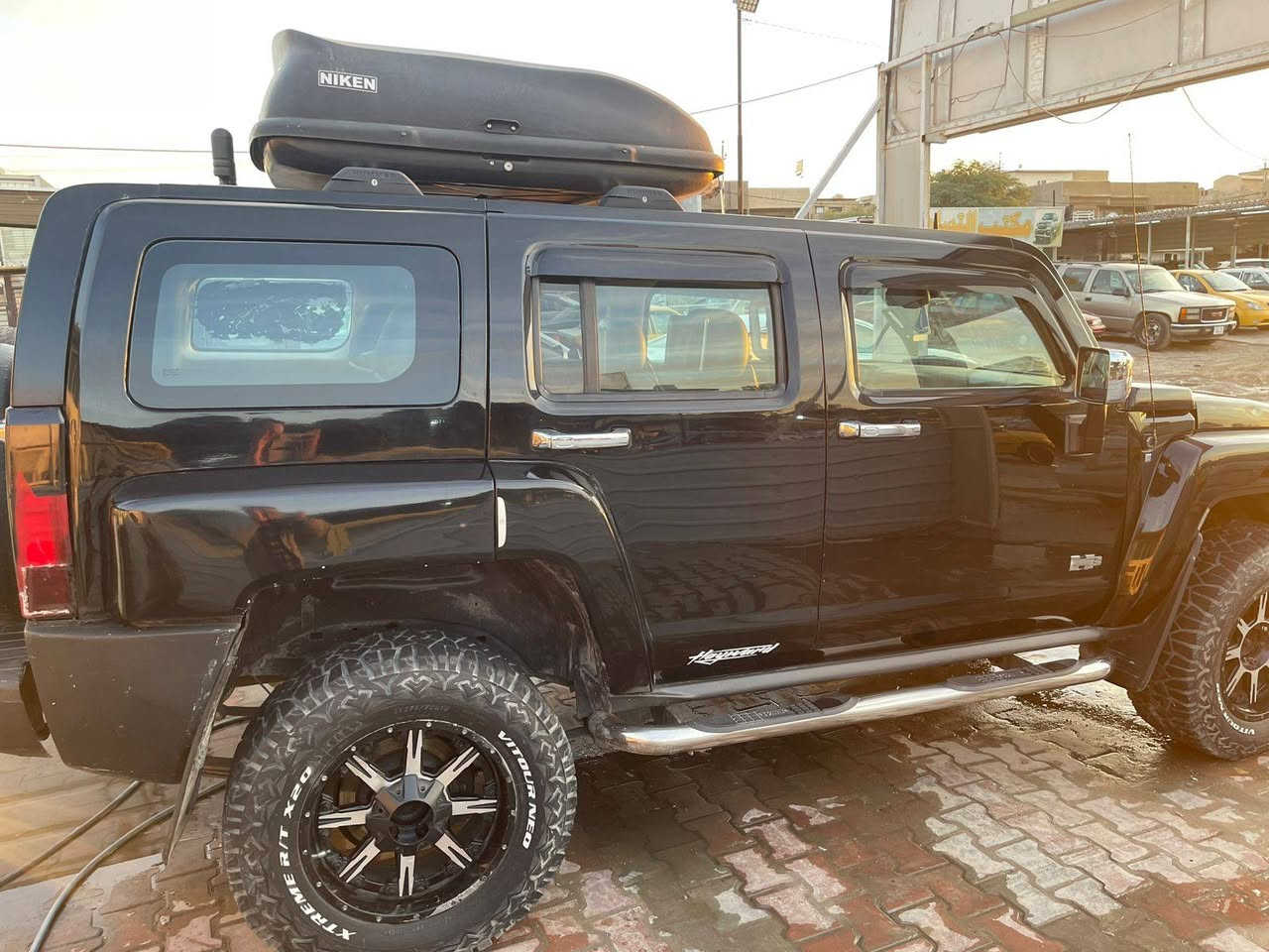 همر لون اسود  موديل  ٢٠٠٧ خليجي  سياره  جديده  جاملغ خلفي  صبغ وباقي مكفول تبريد  كله شغال السعر ١١٥٠٠
***********
او مراوس ب mgعالي
