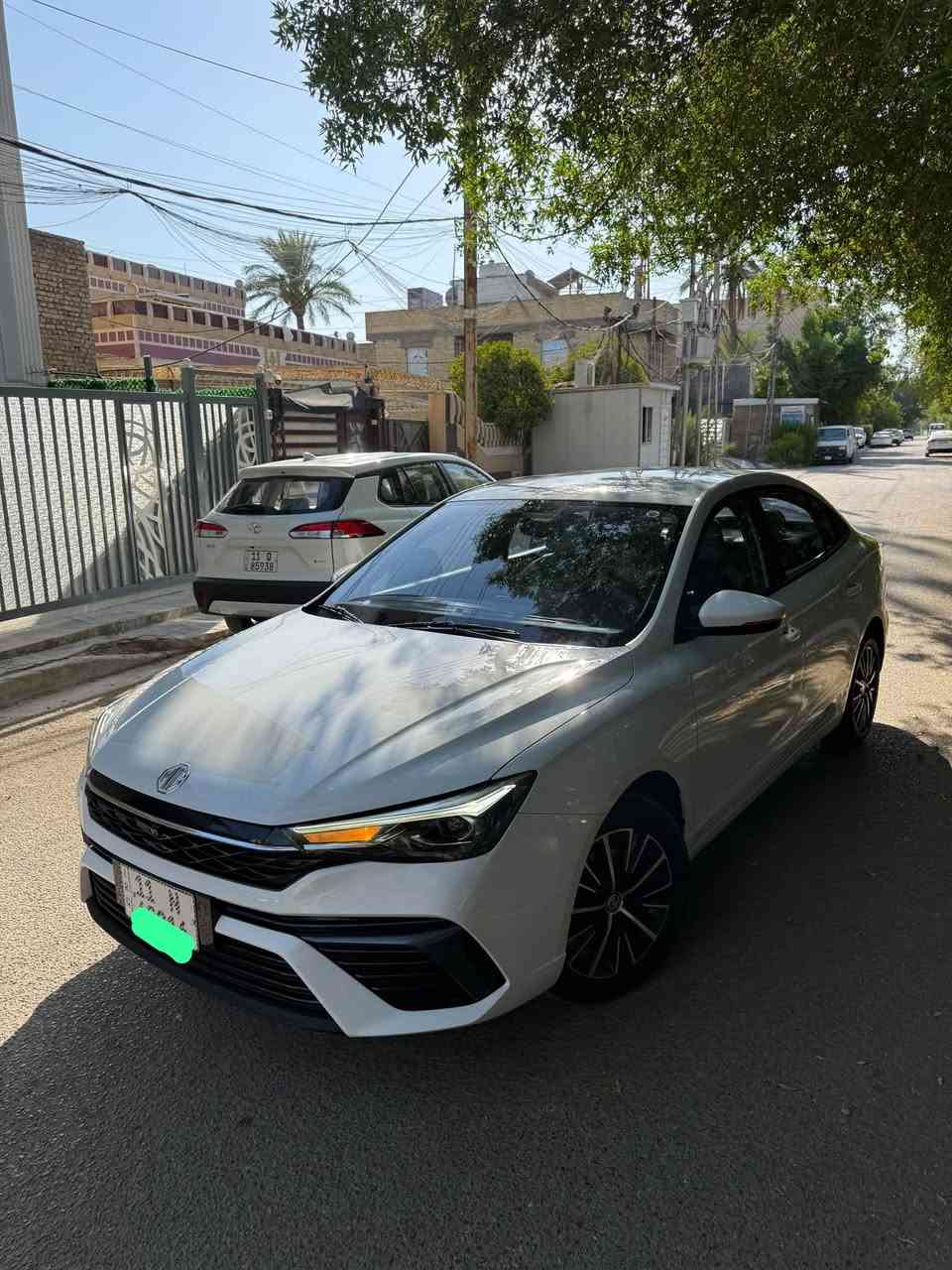 MG 5 Plus  2025 موديل  
نص فول
استلام من الوكاله

لون أبيض  🤍

مرقم بغداد 

المحرك 1500 تنفس طبيعي

تبريد قطعتين خلفي +امامي

مثبت سرعه 

اوتو هولد

انارة ترحيب

بصمة تشغيل وبصمة ابواب(سائق)

شاشة وسطية جبيرة 

شاشه ابل كار بلي واندرويد

اشاير بالمري

حساس ضغط الاطارات

حساسات خلفية

تحكم ستيرن 

هاند بريك بصمة 

بغداد حي العامل

السياره ماشيه 7 الف وشويه
عليها عازل جام 
والكشنات مغلفه
السعر 115$
للتواصل واتساب او اتصال
***********
