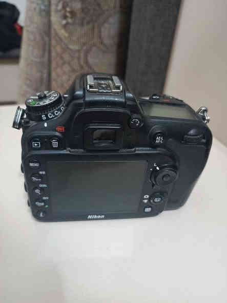 نيكون 7100 للبيع
السلام عليكم ورحمة الله وبركاته

كامرة نيكون 7100 مع عدسة 50 ملم وشحانة وحزام كتف وكلشي جاهزه شترها 34 K كامرة نضيفة مكاني نجف تحب تجي تفحص وتشوف بيدك هلا بيك توصيل هم موجود
سبب البيع اشتريت سوني 

رقمي ***********.

السعر النهائي 600 الف
