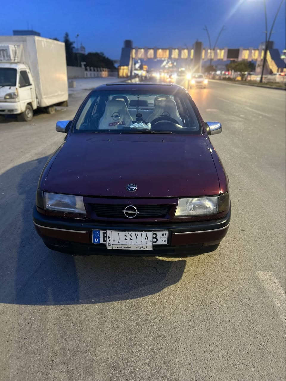 اوبل فكتره 
موديل 1991 
محرك 2000
لا صرف ولا بخار  بشرط 
سنويه 2028 
تخم صدر امامي خلفي 
تخم تايرات جديد 
￼ ABS  
￼￼0/7/7/1/9/6/8/0/0/3/4 كركوك, العراق
