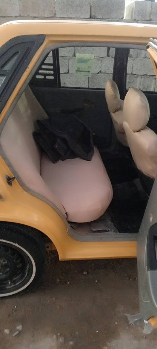 سلام عليكم سايبه موديل 10 كشر حلوو دواخل مكينه خيط تبخير مصفره هيه وغرامات رقم  نكليزي شواصي يرادلهن شغلات بصيطه سعر 20 وبيه مجال ***********
