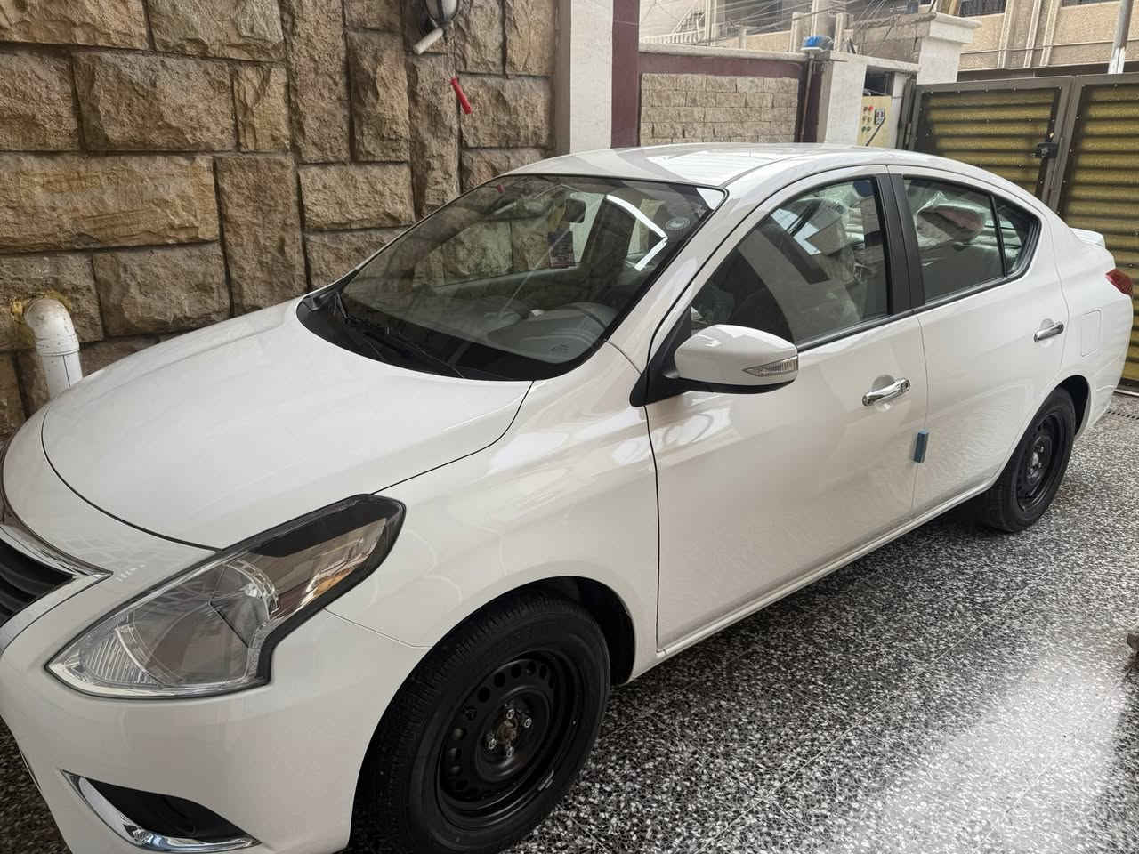 السلام عليكم نيسان سني مصري موديل 25 ماشيه 6 الاف رقم اربيل انكليزي مكفوله ماعدة بارد شي قليل باب السدر بسمي شرط التحويل الاستفسار ***********
