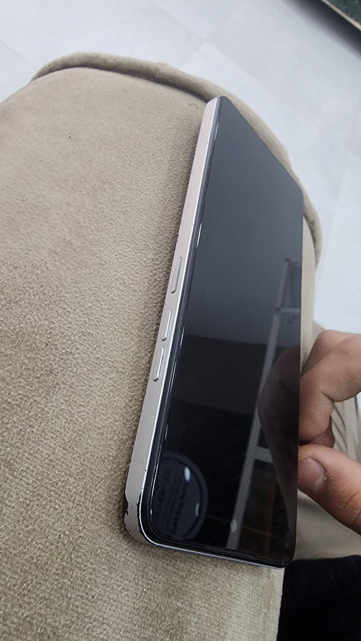 TECNO SPARK 10 BRO
ذاكرة 128
بطارية 5000
معالج Helio G88
اندرويد 13
جهاز حلو بس مرات يشكل اللمس من فوك تقفلة وترجع تفتحة يرجع طبيعي مبي شي
مدينة الصدر
سعر 100


**إذا كنت صاحب هذا الإعلان وتريد حذفه لأي سبب، رجاءا أرسل رسالة إلى الدعم الفني**