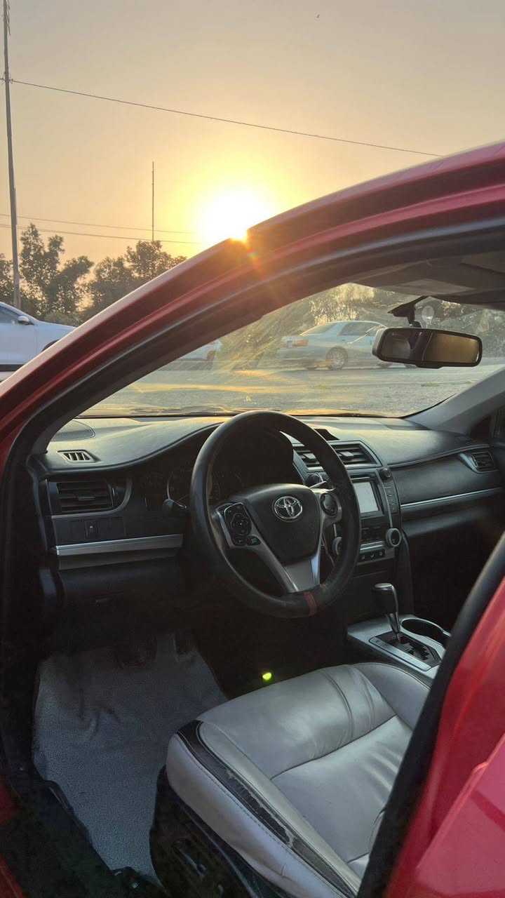 كامري ٢٠١٢ لبيع بدون حادث ماشه ١٣٠ ميل سعر ١٣٥ مكاني بابل شارع ٦٠ رقم بغداد انكليزي اب اسمي رقم بغداد انكليزي ***********
