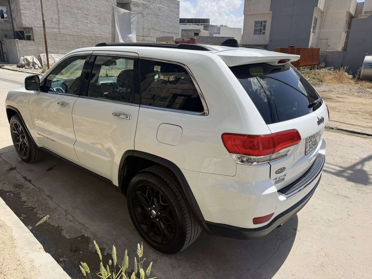 مواصفات السيارة
Jeep Limted 2014

جيب كراند شيروكي موديل 2014

الفئة Limted

المواصفات :

اللون ابيض

بصمة +تشغيل عن بعد

فتحة بالسقف 

خزن كشن السائق

مري قلاب وهيتر

تدفئة ستيرن

حساسات خلفية

شاشة كبيرة

كشنات تدفئة

تحكمات ستيرن ٤ جهات كروز سرعة 

شفتات سرعة 

4X4 فور ويل

رقم اربيل

والمواصفات مال لمتد معروفة

السيارة وارد امريكي بيها جاملغ أمامي صبغ +بوند بدون قطرة داخل

مكان السيارة موصل السعر 230 

رقم الهاتف ***********
