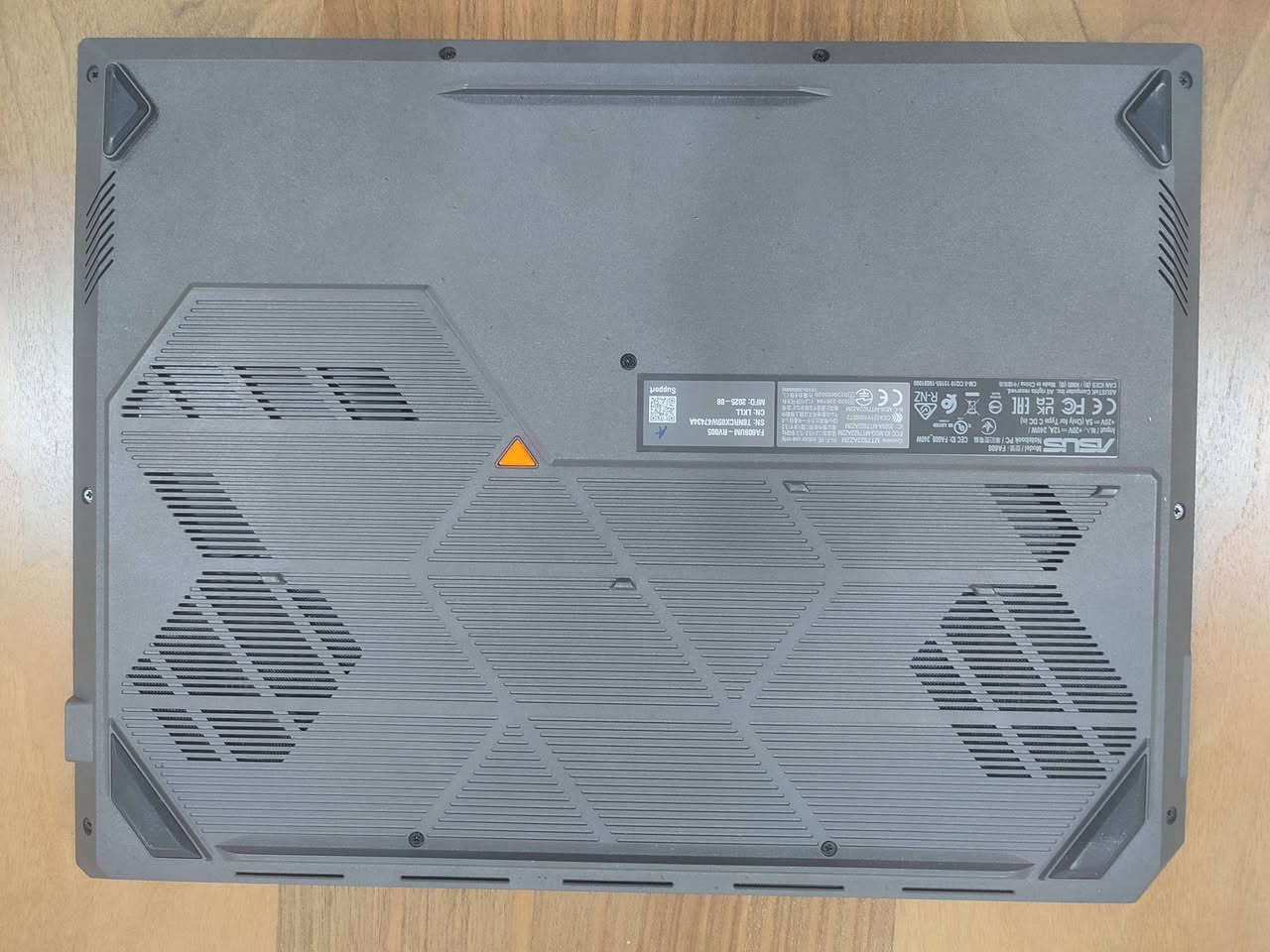 Asus tuf A16 
Ryzen 7 260 w/ Radeon 780M Graphics (3.80 GHz)
RTX 5060 115 WATT
32 gb 5600 mt/s
1TB ssd nvme 
16 INCH 1200p

السعر 2100 (مليونين و 100)

واذا رام 16 1900 (مليون و 900) 
للعلم سعر الجديدة بهيج مواصفات مليونين و 400
متوفر توصيل محافظات


**إذا كنت صاحب هذا الإعلان وتريد حذفه لأي سبب، رجاءا أرسل رسالة إلى الدعم الفني**