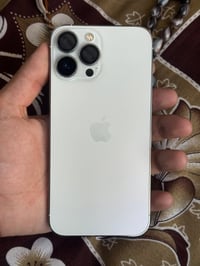 ايفون 13برو ماكس ذاكرة 256 بطاريه 89 لون ابيض مبدل فقط شاشه تفصيخ امان...