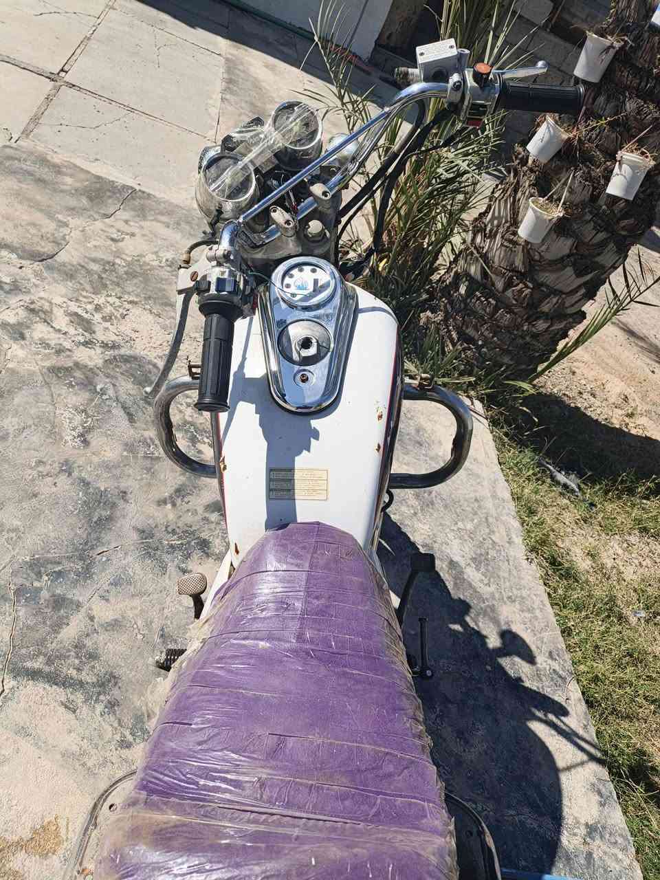 سلام عليكم 
دراجه جني 2016 للبيع اوراق كامله دراجه كامله مابيها اي نقص تشغل وتطلع 
***********
