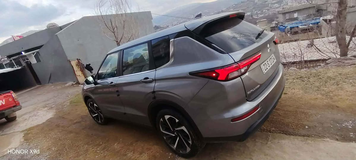 میتسیۆبیشی اوتلاندەر   2024 se
46000 mil ڕۆیشتن
نمونە لەجوانی وخاوێنی 💯
تەنها چملغ صبغ پەش وپشت کپس ✔
گێڕومەکینەەوکارەبایی بەشەرتە
سەیارەی ماڵە بەناوی خۆمانە ‌➡
شوێن شەقڵاوە
*********** ڤایبر واتساپ شقلاوة, أربيل
