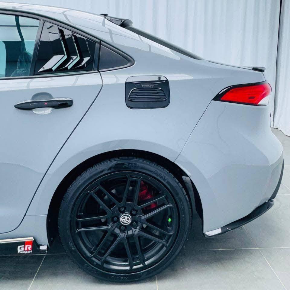 تويوتا كورولا امريكي 2021 مميزات APEX
58 الف راح
فول فول مواسفات لون شيماتوي
داخلي أبيض، سقف أسود وانزلاق،
الفواتير و دوسة بلد سبورت جي آر،
لايت زنون ناشره ليد رادار قبل وبعد
خط الشارع، سورة التحديد و سوكان فوليوم،
شاشة كبيرة وكاميرا، كوشن هيتر وشاحن موبايل،
بريك بسمو اوتو هولد مميزات تانيه كتير
السيارة مخدومة بالكامل
مفيش مشكله في المكنه ٢٠

السعر : 167$ ورقه 📩

گير و محرك بةشةرت
صبغ صندوق +كاوتش بعد الايرباك السياره مابيها قبل الكب ومابيها السياره
السنة الجديدة وهي باسمي.
تحويل و خراما مضمونة

رقم صاحب السيارة
***********
***********
لبيع سيارات :: ANAS
#بيع______شراء______وتبديل #بيعوشراء #سيارات_VIP #معرض #سيارات
