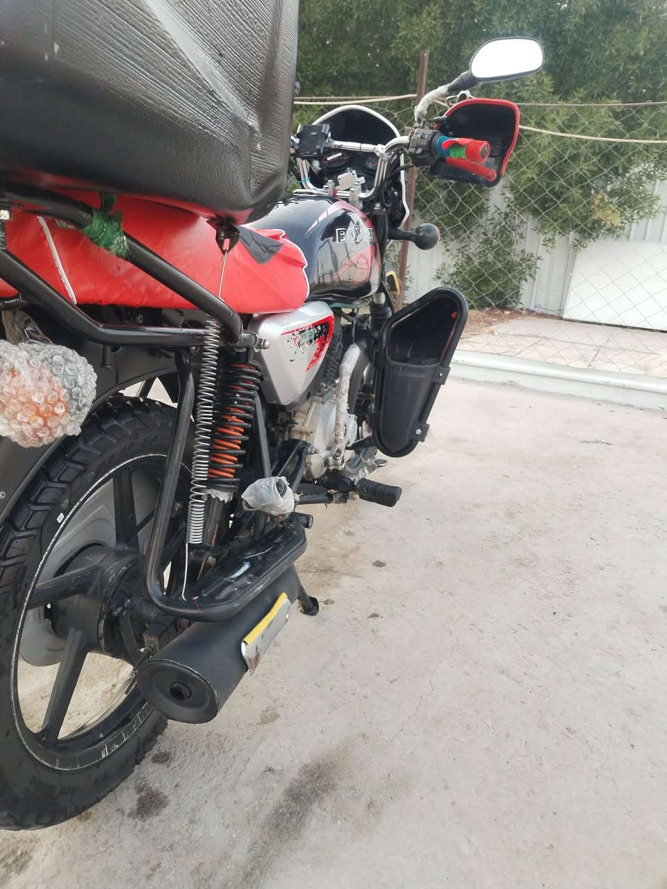 سلام عليكم بوكسر 22 أوراق اصولي مجفته تجفيت شركه مابيه اي نقص فقط جوزه سويج مكاني بغداد لبياع ***********
