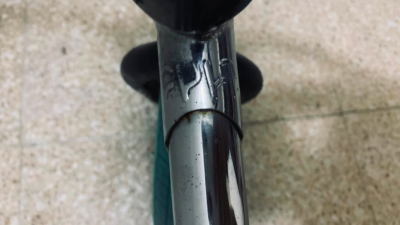 BMX كولت اصلي مستخدم قليل المكان بغداد سعره 200 لل تواصل ***********
