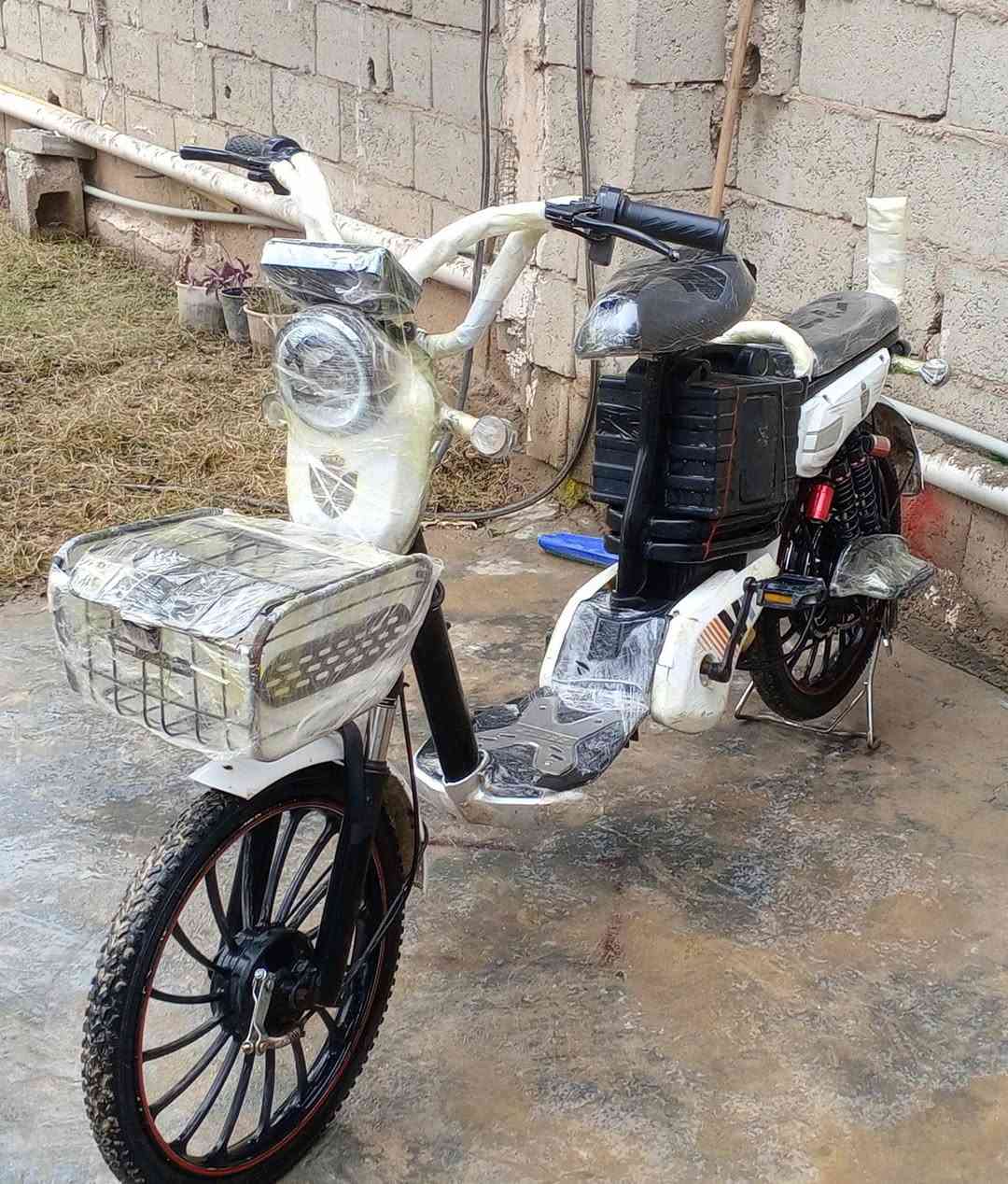 بايسكل شحن للبيع بسعر 175وبي مجال بصيط ***********
