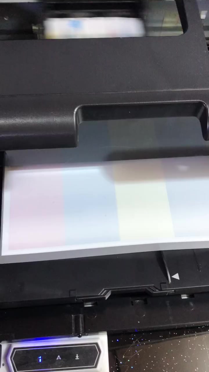 للبيع طابعة DTF Epson L805 مع فرن حراري وبودرة (كيس جديد) واحبار وبند ورق
الحالة: ممتازة وتعمل بكفاءة عالية
الاستخدام: خفيفة ونظيفة (مو مستهلكة بشكل ثقيل)
الطباعة: جودة عالية ودقة واضحة على مختلف التصاميم
مناسبة: لطباعة التيشرتات، الأقمشة، والمشاريع الصغيرة والمتوسطة

الطابعة جاهزة للعمل مباشرة بدون أي مشاكل
سبب البيع التطوير وشراء جهاز أحدث

للتواصل ***********
