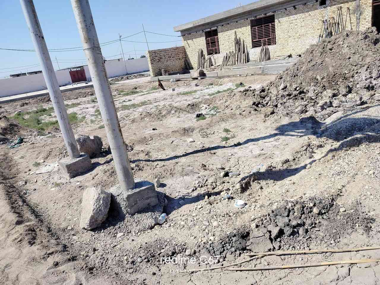 السلام عليكم قطعه مجمع الطلقاني للبيع مساحتها 250 متر واجيت 12 ونزلها 20
الرقم***********
