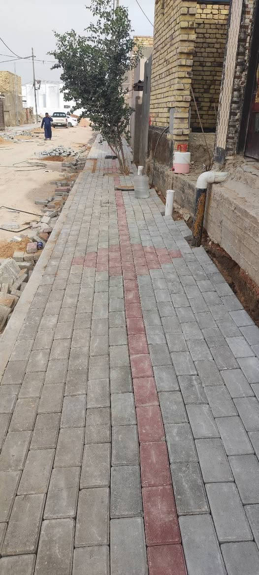 لعمل وتجهيز جميع أنواع المقرنص والارضيات ، كرمستون ، سواقي ، ، كرستة وعمل وبأشكال مختلفة ، يستخدم لكراج المنازل والابنيةوالارصفةة
الشوارع ولمماشي الحدائق والمنتزهات. يتوفر بألوان عديدة وكذلك مقاوم للرطوبة والاملاح  بشرط يكون العمل درجة اولى وذات جودة عالية
للاستفسار الاتصال او واتساب 
على الرقم *********** ☎️
