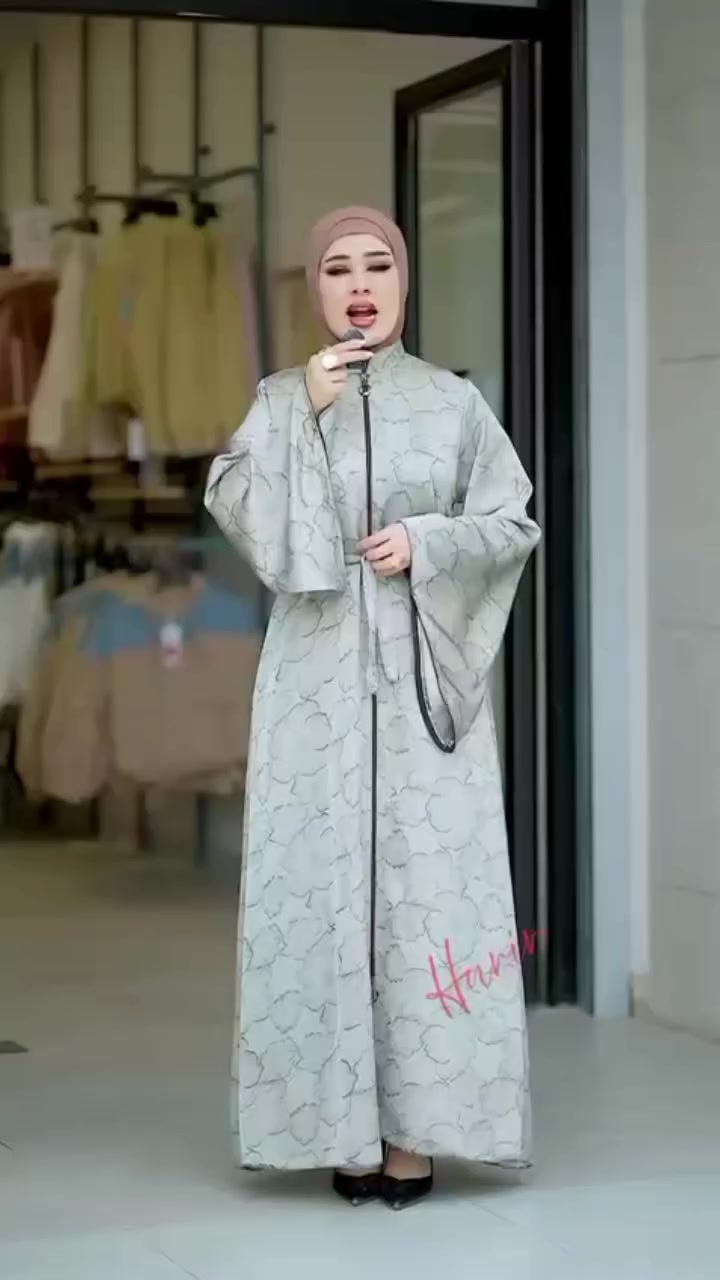 #مجمع_ملك_الاسعار     #العيد_ويانة_غير
عباية حرير موديل يجنن وتشجيرة كلش نازكة
القياس/M_L_XL_2XL_3XL السعر/ ٢٥,٠٠٠ فقط
الرمادي/التأميم القادسيةالثانية قرب مدرسة🏫 الحوراء
Yassin Fallah            ***********
