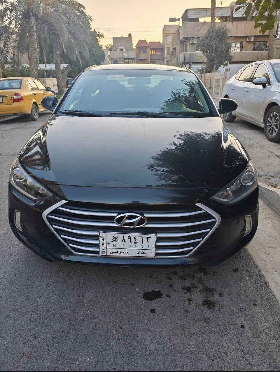 السلام عليكم انترا لبيع  مديل 2018 وارد امريكي حادثه جنطه رقم بغداد مشروع وطني سياره نضيفه مكينه كير مكفول  مكان سياره بغداد شارع الكفاح هـ ***********
