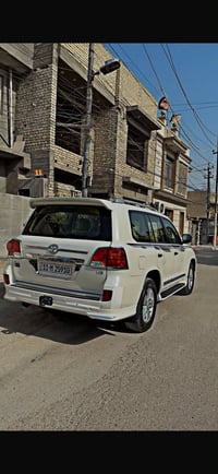 لاندكروز GXR • ٢٠١٤ • رقم بغداد