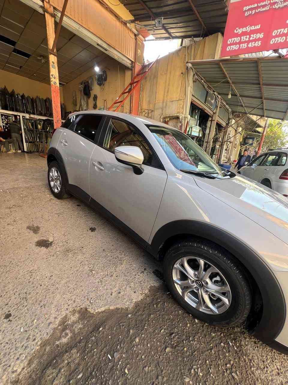 Mazda cx3  2023
بێبۆیاخ 
یابانی مواسەفاتی خلیجی
٢٠٠٠٠کم ڕۆشتووە
بێ بۆیاخ بێ شوخت وەک سفر ماوەتەوە
سلێمانی
***********

