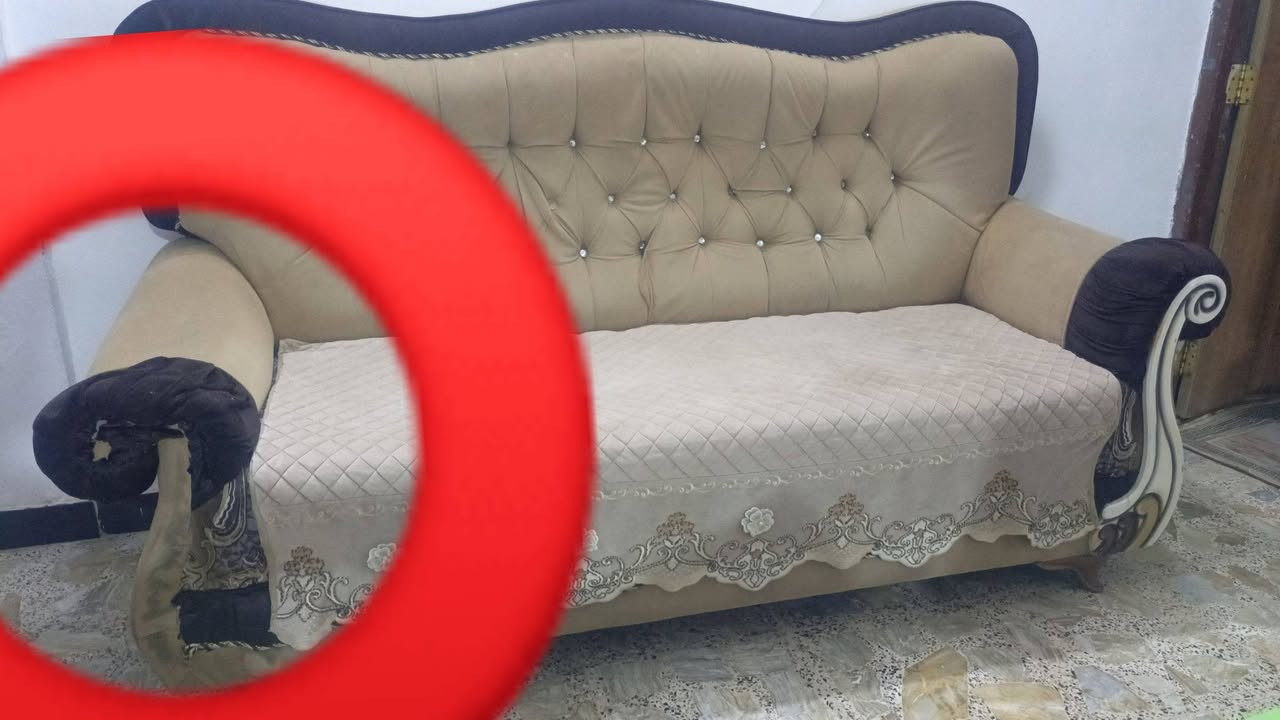تخم عشر مقاعد ٢٠٠ وبي مجال المكان بغداد
 تواصل ***********
