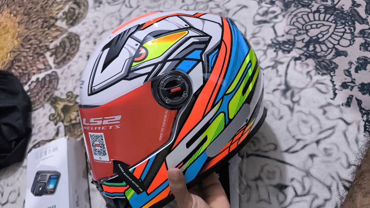 السلام عليكم 
تجهيزات دراجين 
سماعات خوذه 
خوذه 
ملابس سيفتي 
اي شي تحتاجه راسلني و تتدلل 
***********
